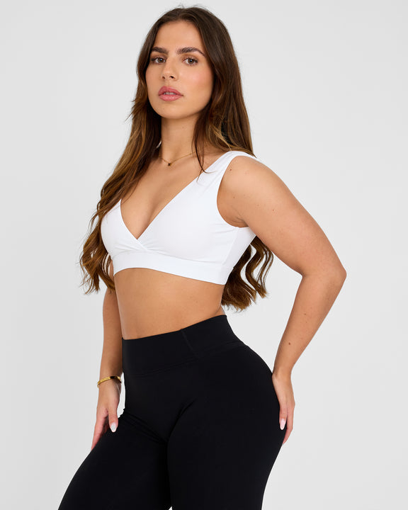 Legacy Ultimate sportbeha met V-hals - hover image